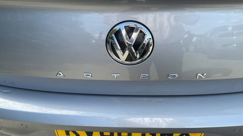 Volkswagen Arteon 2.0 TDI SCR 190 R-Line 5dr 4MOTION DSG Diesel Hatchback